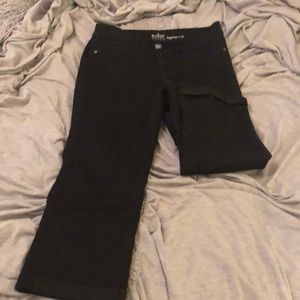 FINAL PRICE!!  Black Jean leggings. Size 4